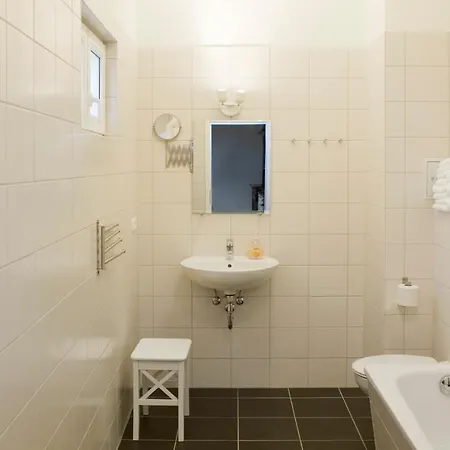 Lägenhetshotell Kulturgasthof Alte Reederei
