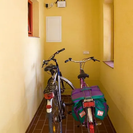 Kulturgasthof Alte Reederei Lägenhetshotell 4*