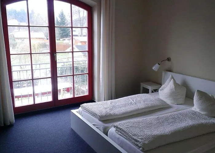 Apart-hotel Kulturgasthof Alte Reederei Fürstenberg-Havel