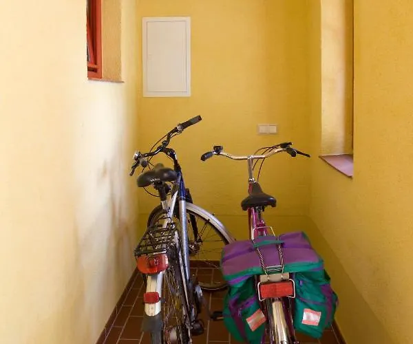 Kulturgasthof Alte Reederei Apart-hotel 4*