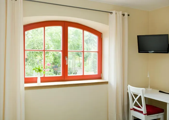 Kulturgasthof Alte Reederei Apart-hotel 4*