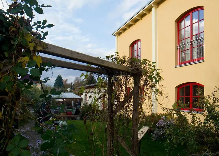 Kulturgasthof Alte Reederei 4*